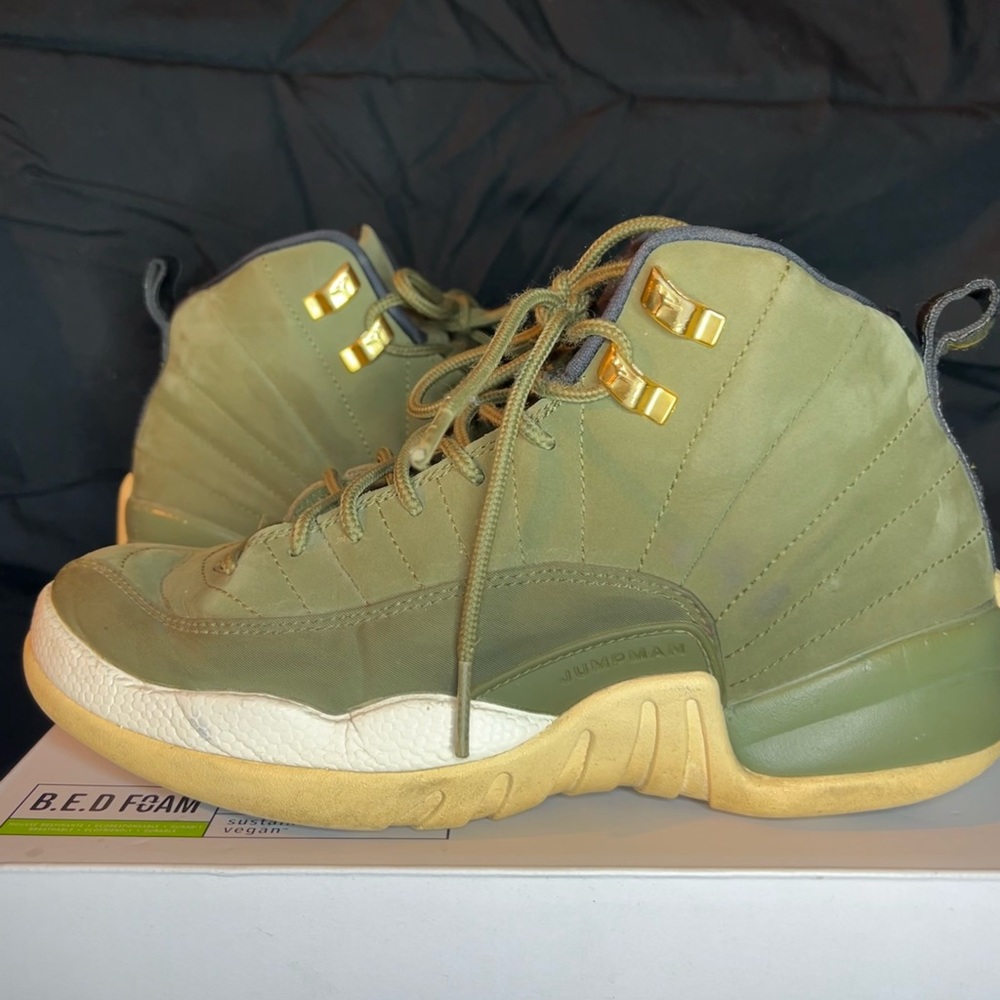 Jordan - Air Jordan 12 high top sneaker